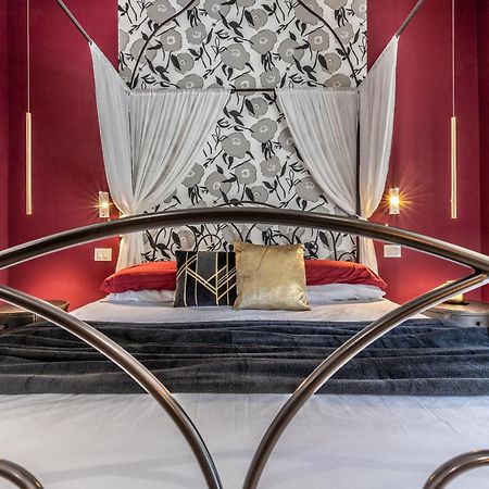 Ale House Hotel Арецо Екстериор снимка