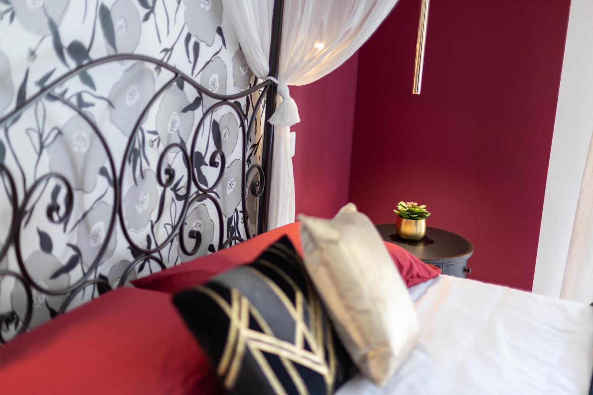 Ale House Hotel Арецо Екстериор снимка
